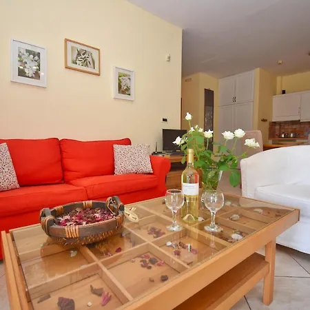 Corfu Apartment *
